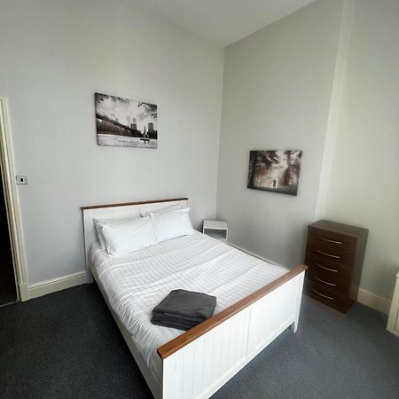 Апартаменты No 3 - Large 1 Bed Near Sefton Park And Lark Lane Ливерпуль Экстерьер фото